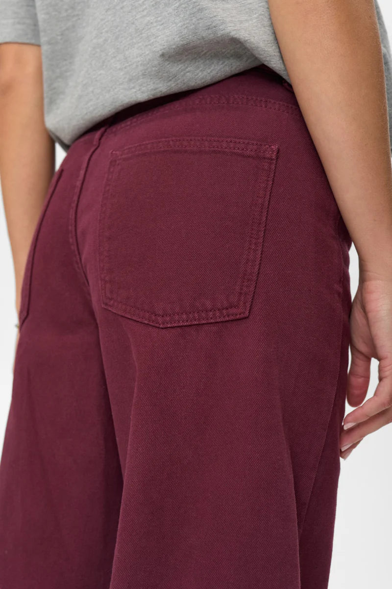 Brooklyn Wine - Jeans
