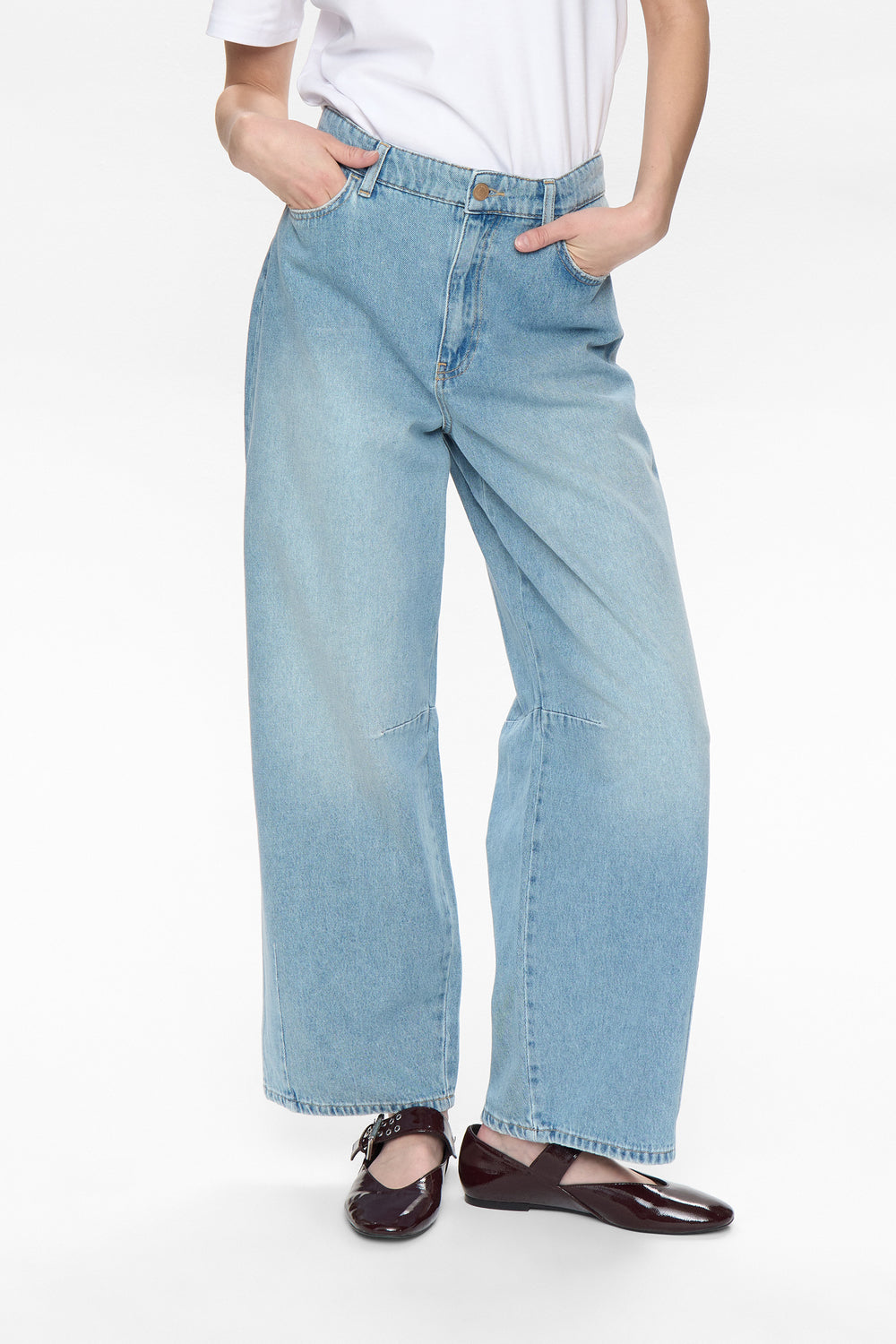 Seville - Barrel Jeans